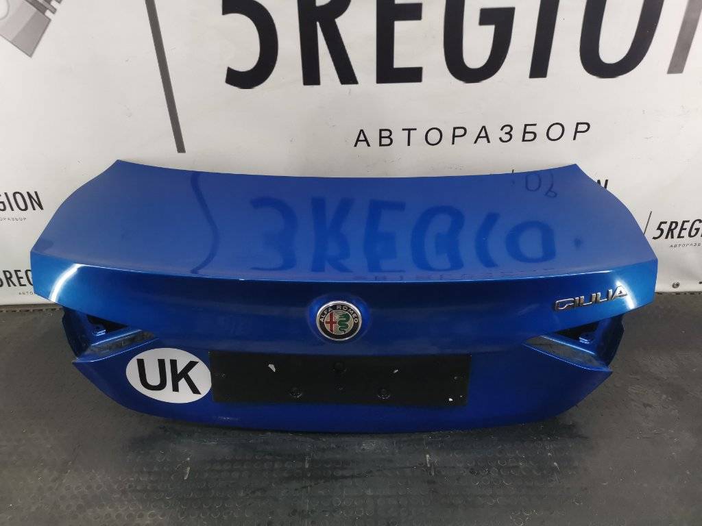 крышка багажника (дверь 3-5) Alfa Romeo Giulia 2 поколение 952 2018, 2.0 л., бензин, АКПП, седан, задний привод, правый руль - фото №1