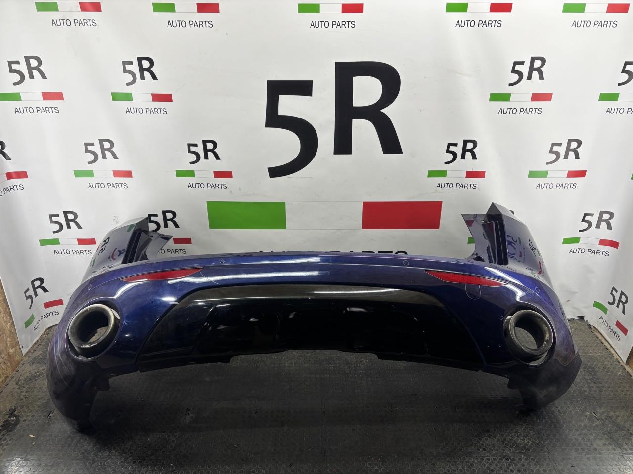 бампер задний Alfa Romeo Stelvio 1 поколение 949 2019, 2.0 л., бензин, АКПП, montecarlo blue, внедорожник 5 дв., полный привод, правый руль - фото №1