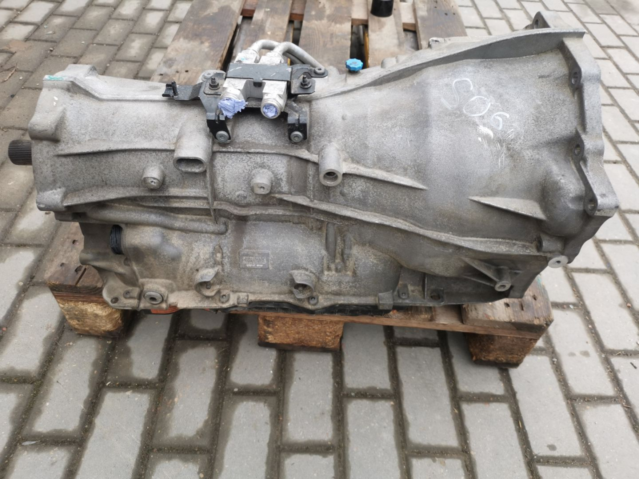 КПП автоматическая (АКПП) Alfa Romeo Stelvio 1 поколение 949 2018, 2.0 л., бензин, АКПП, полный привод, правый руль - фото №1