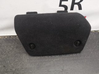 обшивка багажника Alfa Romeo Stelvio 1 поколение 949 2019, 2.0 л., бензин, АКПП, rosso red, внедорожник 5 дв., полный привод, правый руль