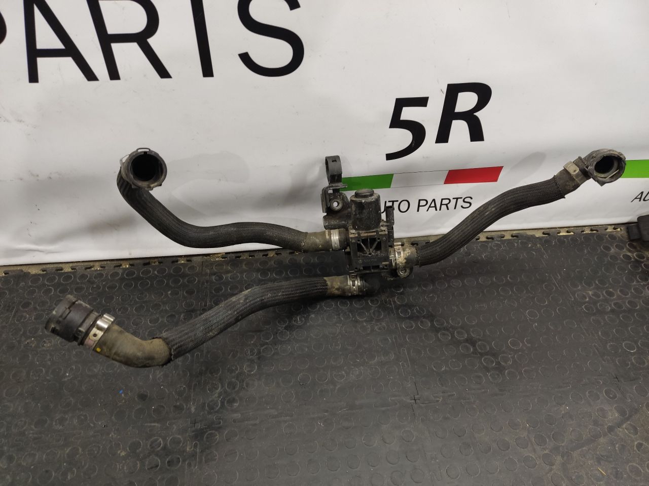 кран отопителя (печки) Alfa Romeo Giulia 2 поколение 952 2018, 2.0 л., бензин, АКПП, седан, задний привод, правый руль, 50533799 - фото №1