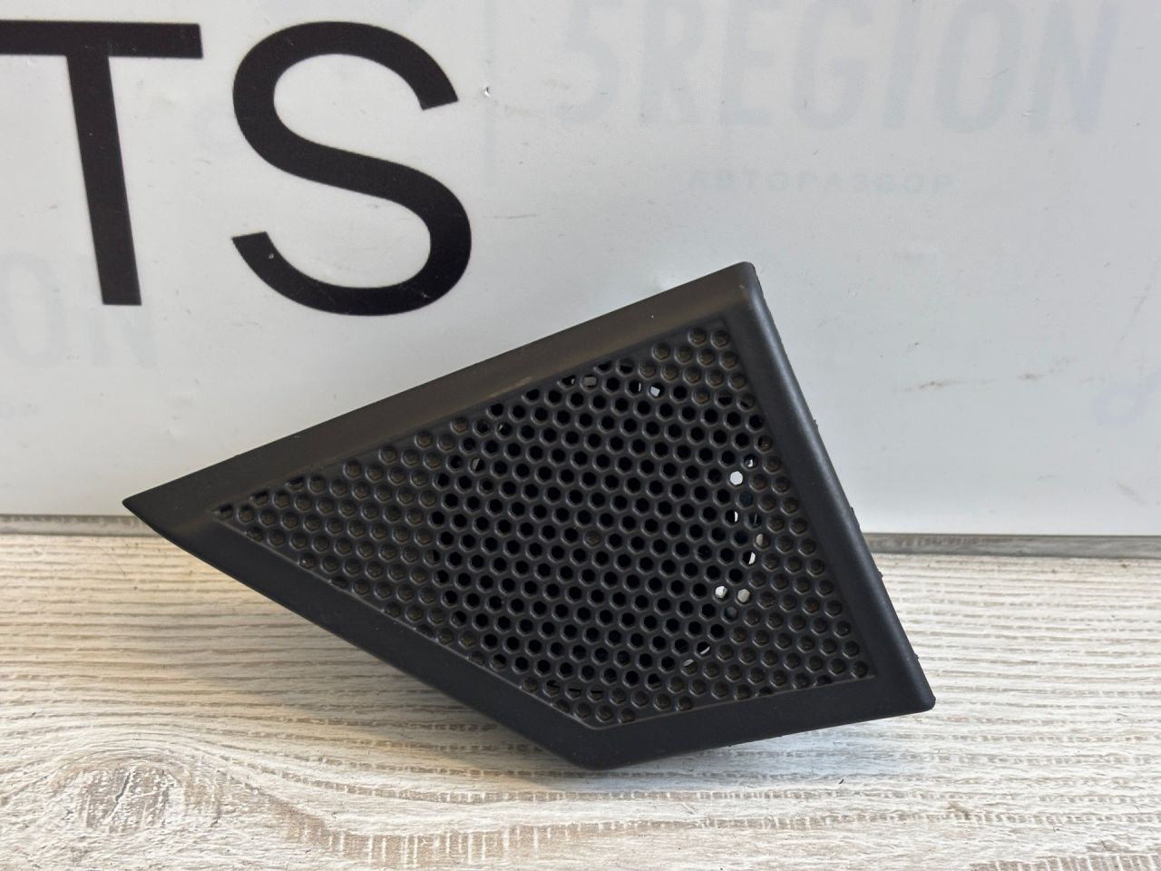 динамик Alfa Romeo Giulia 2 поколение 952 2018, 2.0 л., бензин, АКПП, vesuvio gray metallic, седан, полный привод, 51898526 - фото №1