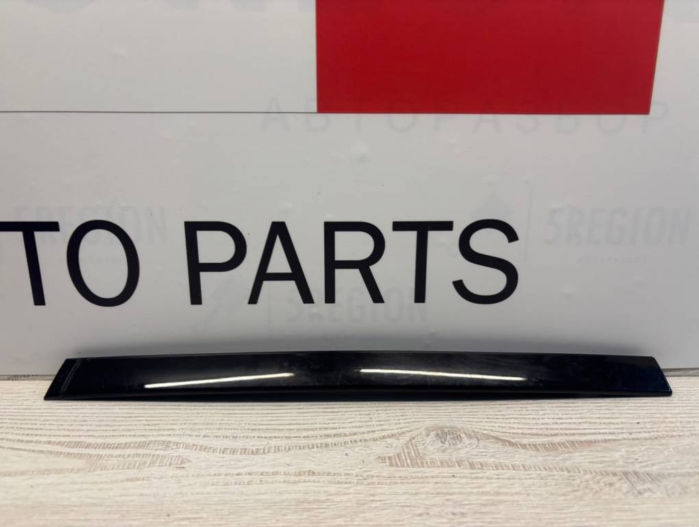 молдинг двери задней правой Alfa Romeo Giulia 2 поколение 952 2018, 2.0 л., бензин, АКПП, седан, задний привод, правый руль, 156112974 - фото №1