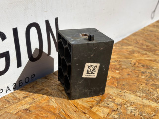 опора под домкрат (поддомкратная подушка) Alfa Romeo Giulia 2 поколение 952 2017, 2.9 л., бензин, АКПП, rosso competizione, седан, задний привод, правый руль, 505365300