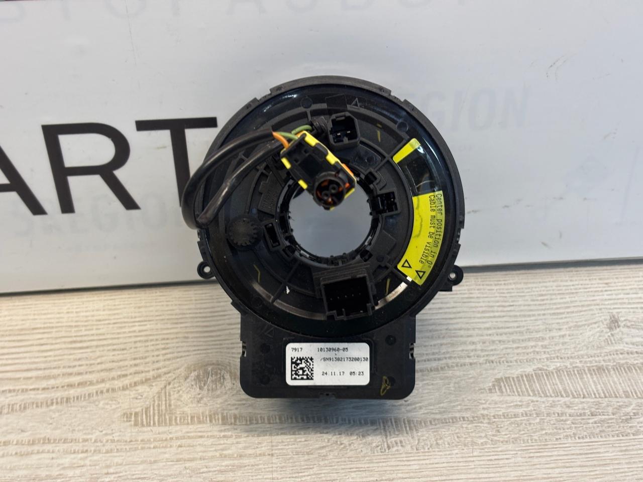 шлейф руля Alfa Romeo Stelvio 1 поколение 949 2019, 2.0 л., бензин, АКПП, vesuvio gray metallic, внедорожник 5 дв., полный привод, правый руль - фото №1