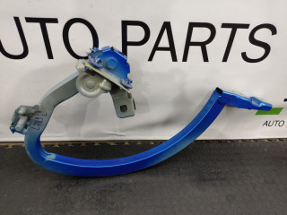 петля крышки багажника Alfa Romeo Giulia 2 поколение [рестайлинг] 952 2022, 2.9 л., бензин, АКПП, blue misano, седан, задний привод, правый руль