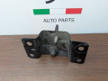 кронштейн (крепление) Alfa Romeo Stelvio 1 поколение 949 2018, 2.2 л., дизель, АКПП, внедорожник 5 дв., полный привод, правый руль - фото №2