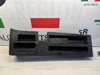 пыльник переднего крыла Alfa Romeo Stelvio 1 поколение 949 2019, 2.0 л., бензин, АКПП, vesuvio gray metallic, внедорожник 5 дв., полный привод, правый руль, 50557574