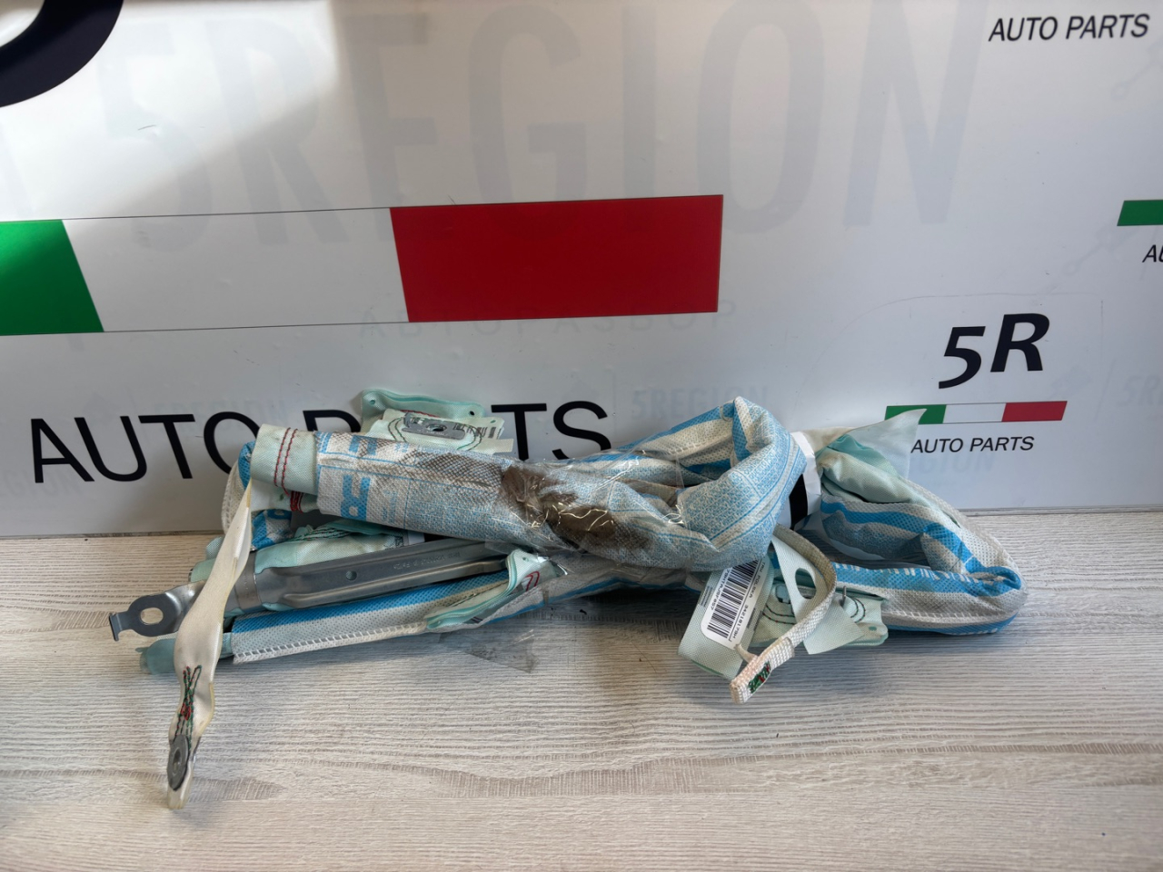 подушка безопасности боковая (шторка) Alfa Romeo Stelvio 1 поколение 949 2019, 2.9 л., бензин, АКПП, внедорожник 5 дв., полный привод, правый руль, 505353400 - фото №1