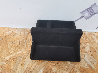 пластик Alfa Romeo Stelvio 1 поколение 949 2019, 2.0 л., бензин, АКПП, rosso red, внедорожник 5 дв., полный привод, правый руль, 156136210