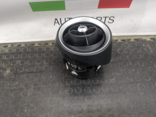 дефлектор обдува салона Alfa Romeo Giulia 2 поколение 952 2018, 2.0 л., бензин, АКПП, седан, задний привод, правый руль, 1561101770, 156110177