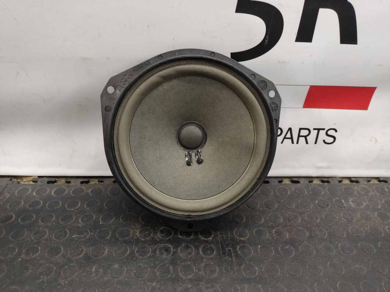 динамик Alfa Romeo Stelvio 1 поколение 949 2019, 2.2 л., дизель, АКПП, внедорожник 5 дв., полный привод, правый руль, 518936010 - фото №1