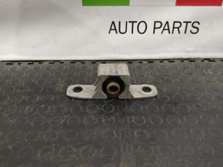 кронштейн глушителя Alfa Romeo Stelvio 1 поколение [рестайлинг] 949 2021, 2.0 л., бензин, АКПП, vesuvio gray metallic, внедорожник 5 дв., полный привод, правый руль, 50533589