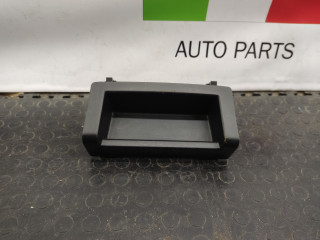 пластик Alfa Romeo Giulia 2 поколение 952 2019, 2.0 л., бензин, АКПП, rosso red, седан, задний привод, правый руль, 156109330