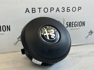подушка безопасности водителя Alfa Romeo Stelvio 1 поколение 949 2019, 2.2 л., дизель, АКПП, внедорожник 5 дв., полный привод, правый руль, 156124400