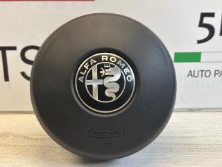 подушка безопасности водителя Alfa Romeo Giulia 2 поколение 952 2019, 2.9 л., бензин, АКПП, black vulcano, седан, задний привод, правый руль, 156124694