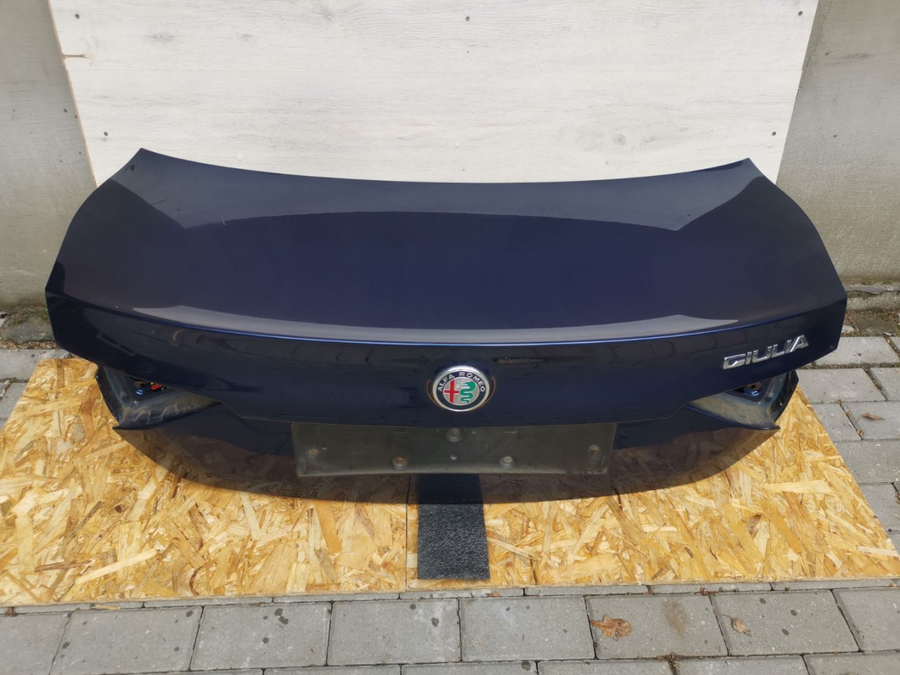 крышка багажника (дверь 3-5) Alfa Romeo Giulia 2 поколение 952 2018, 2.2 л., дизель, АКПП, montecarlo blue, седан, задний привод, правый руль - фото №1
