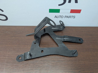 кронштейн (крепление) Alfa Romeo Giulia 2 поколение [рестайлинг] 952 2021, 2.9 л., бензин, АКПП, blue misano, седан, задний привод, правый руль