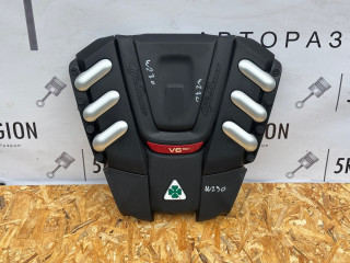 декоративная крышка двигателя Alfa Romeo Giulia 2 поколение 952 2017, 2.9 л., бензин, АКПП, rosso competizione, седан, задний привод, правый руль