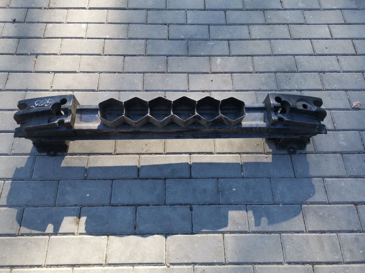 усилитель бампера заднего Alfa Romeo Giulia 2 поколение 952 2018, 2.2 л., дизель, АКПП, montecarlo blue, седан, задний привод, правый руль - фото №1