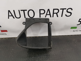 воздуховод радиатора Maserati Levante 1 поколение [рестайлинг] M161 2023, 2.0 л., АКПП, внедорожник 5 дв., полный привод, правый руль, 670174980