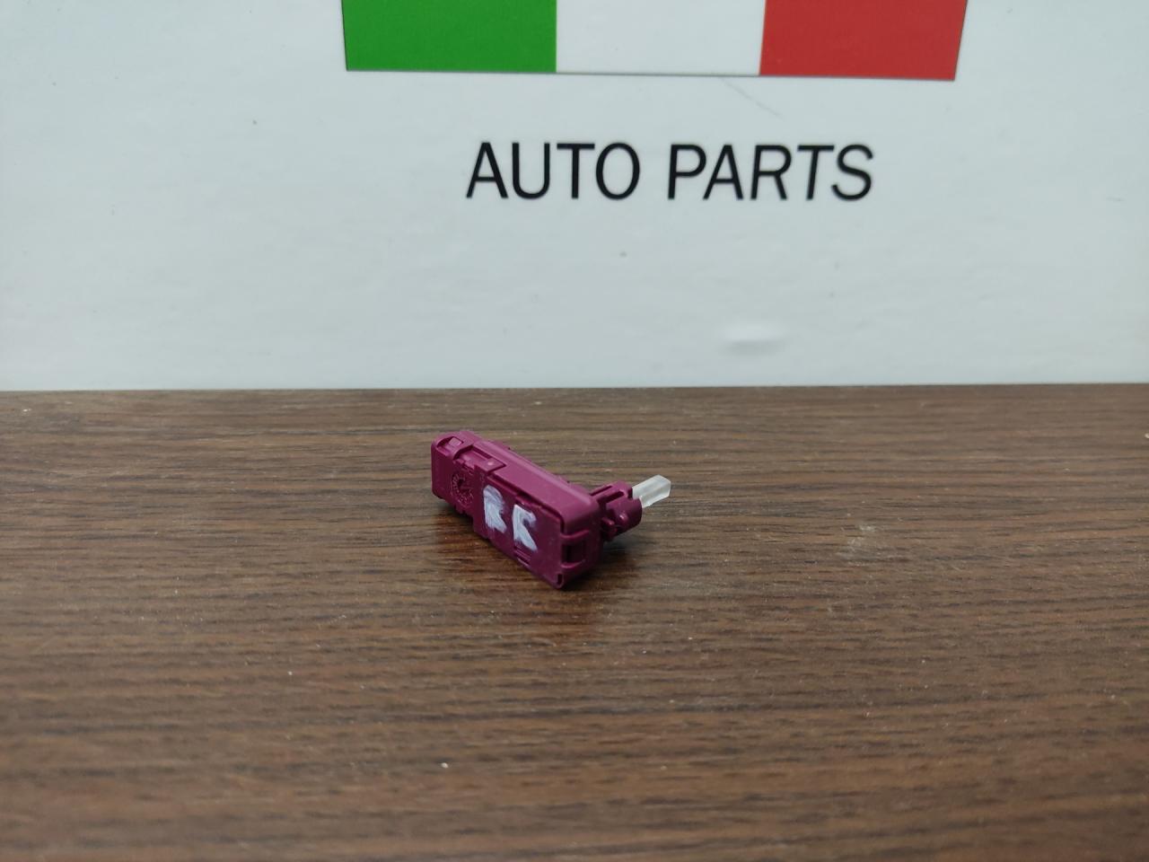 фонарь салона (плафон) BMW 3 серия G20 2019, 2.0 л., B48 B20 B, бензин, АКПП, portimao blau (c31), седан, задний привод, правый руль, 9891437 - фото №1