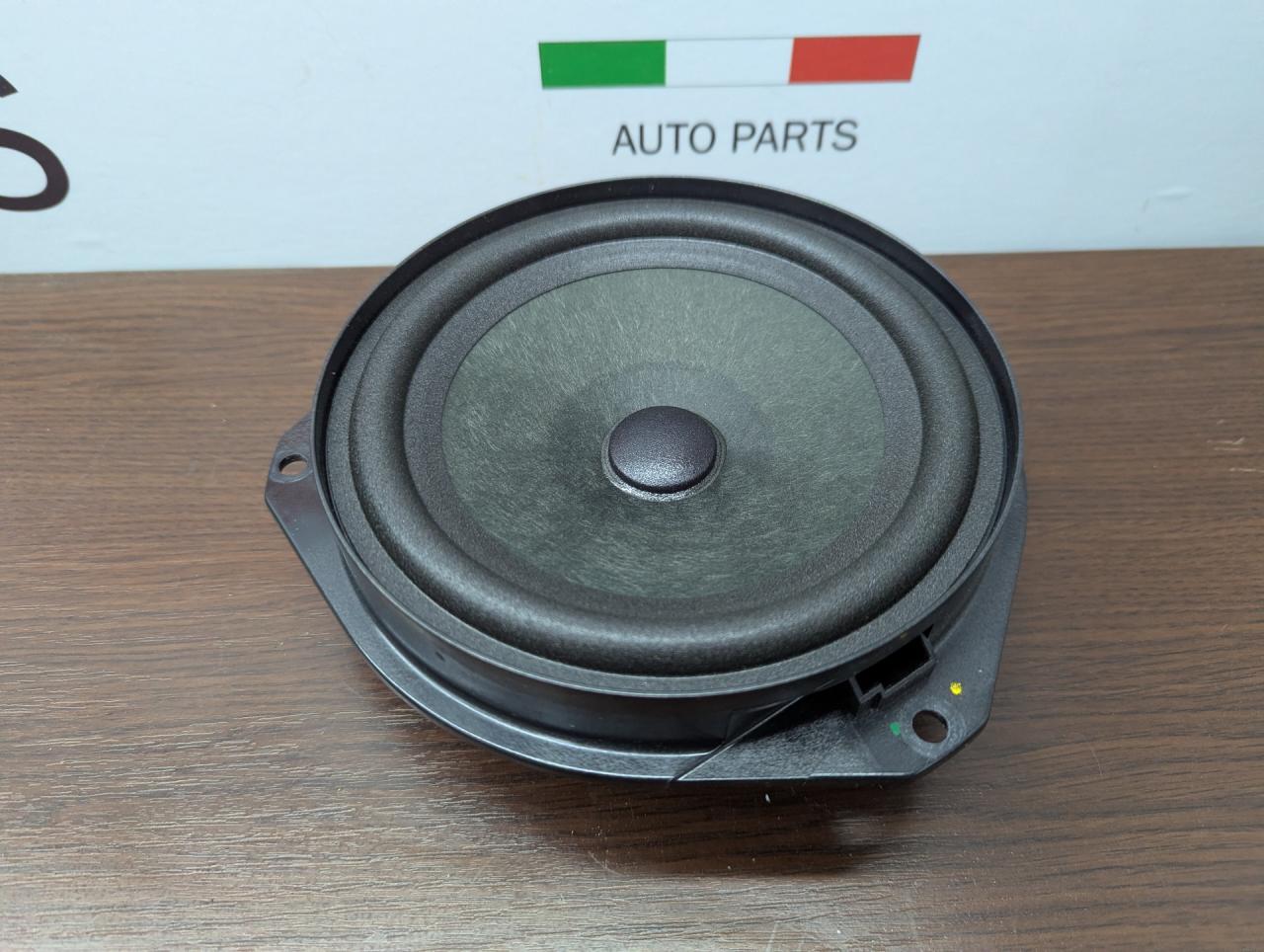 динамик Alfa Romeo Giulia 2 поколение 952 2019, 2.0 л., бензин, АКПП, 035 vesuvio gray metallic, универсал, задний привод, правый руль, 50547392 - фото №1