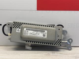 блок радио Tesla Model 3 1 поколение 2020, электро, полный привод, правый руль