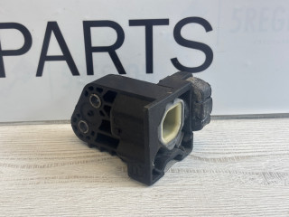 кронштейн радиатора Alfa Romeo Giulia 2 поколение [рестайлинг] 952 2021, 2.9 л., бензин, АКПП, blue misano, седан, задний привод, правый руль