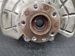 ступица задняя левая Alfa Romeo Giulia 2 поколение 952 2018, 2.0 л., бензин, АКПП, rosso red, седан, полный привод