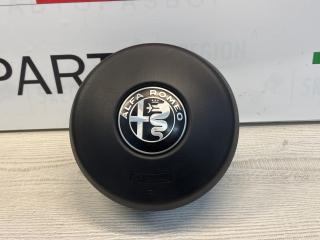 подушка безопасности водителя Alfa Romeo Giulia 2 поколение 952 2017, 2.9 л., бензин, АКПП, rosso competizione, седан, задний привод, 156124694