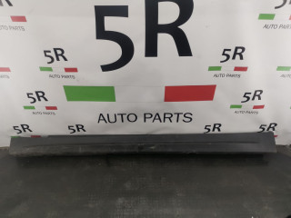 накладка на порог Alfa Romeo Stelvio 1 поколение 949 2019, 2.0 л., бензин, АКПП, rosso red, внедорожник 5 дв., полный привод, правый руль