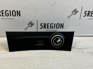 прикуриватель Alfa Romeo Stelvio 1 поколение 949 2019, 2.2 л., дизель, АКПП, внедорожник 5 дв., полный привод, правый руль, 156115933