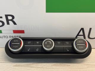 блок управления печки / климат-контроля Alfa Romeo Stelvio 1 поколение 949 2019, 2.0 л., бензин, АКПП, montecarlo blue, внедорожник 5 дв., полный привод, правый руль, 156139067