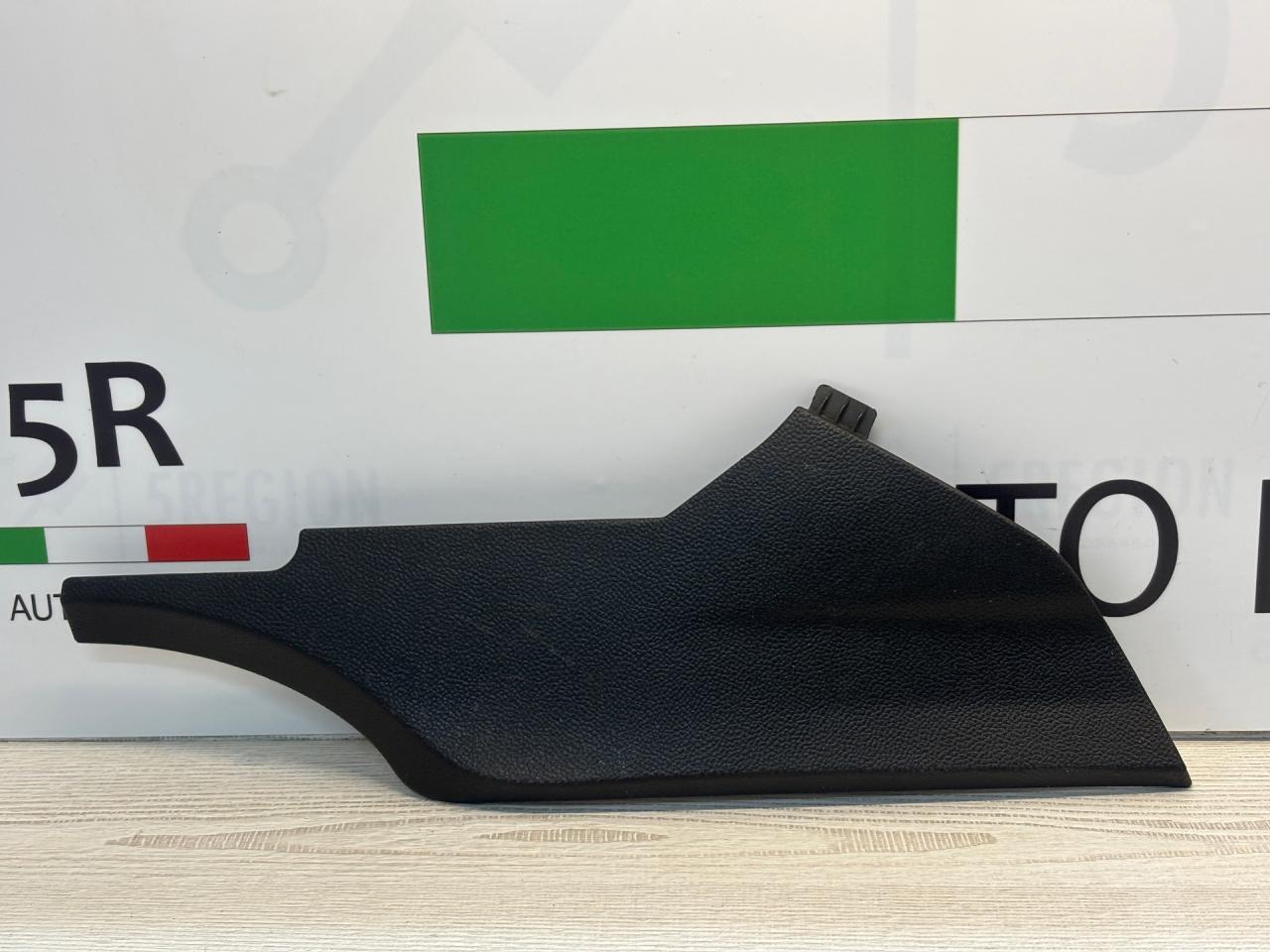 пластик Alfa Romeo Giulia 2 поколение 952 2017, 2.9 л., бензин, АКПП, rosso competizione, седан, задний привод - фото №1