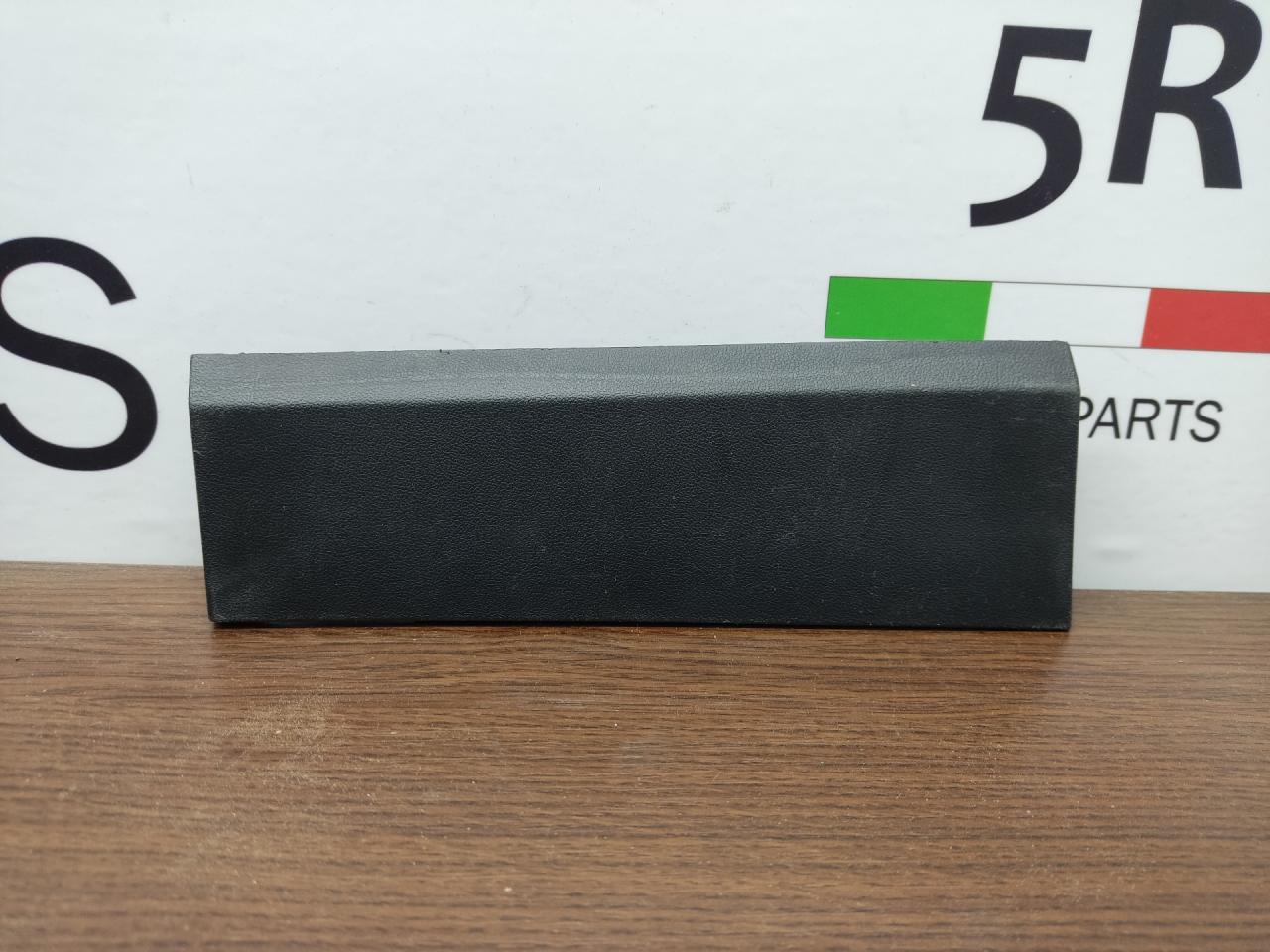 пластик Tesla Model 3 1 поколение 2020, электро, полный привод, правый руль, 1086303 - фото №1