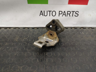 кронштейн глушителя Alfa Romeo Stelvio 1 поколение [рестайлинг] 949 2021, 2.0 л., бензин, АКПП, verde visconti metallic, внедорожник 5 дв., полный привод, правый руль, 50533703, 50544451