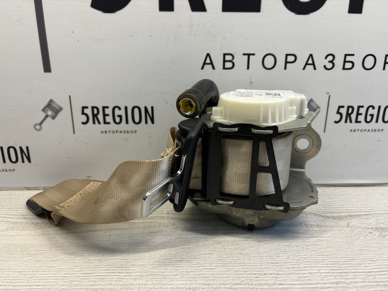 ремень безопасности Alfa Romeo Giulia 2 поколение 952 2018, 2.0 л., бензин, АКПП, montecarlo blue, седан, задний привод, правый руль, 156112939 - фото №1