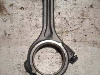 шатун Mercedes-Benz