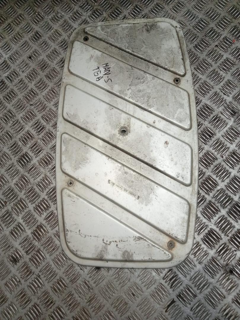 Защита глушителя MAN TGA 1 поколение (2000 - 2008), гибрид - фото №1