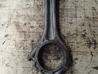 шатун Mercedes-Benz, 44105