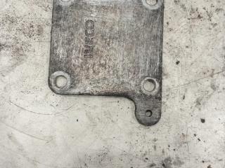 декоративная крышка двигателя IVECO