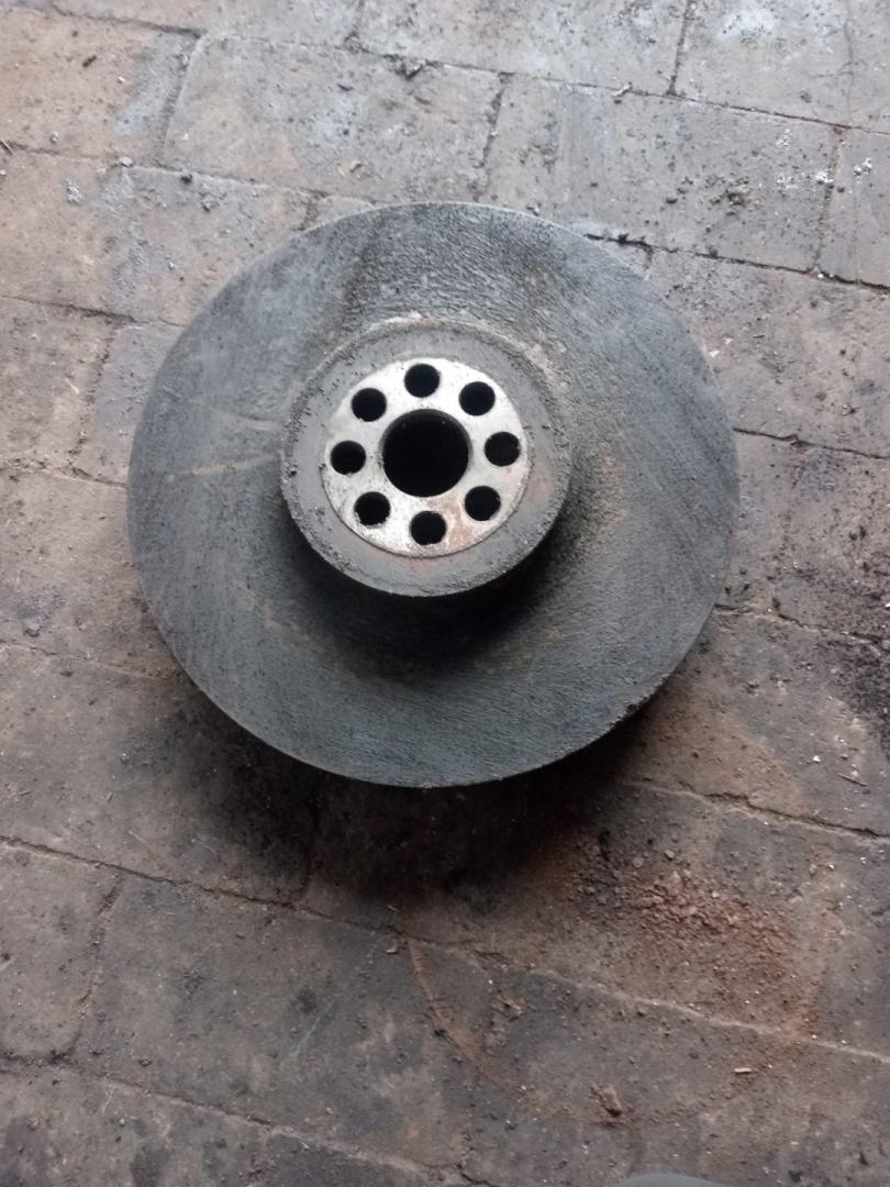 шкив коленвала Mercedes-Benz Actros 1 поколение (MP1) (1996 - 2003), 5410300103 - фото №1