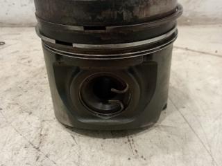 поршень Mercedes-Benz, 12832