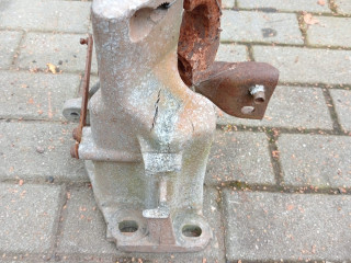 кронштейн (крепление) Scania, 1409339