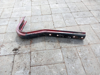 крепление ( кронштейн ) крыла Renault Magnum 1 поколение (1990 - 1997)