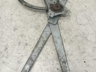 стеклоподъемник Mercedes-Benz Actros 1 поколение (MP1) (1996 - 2003)