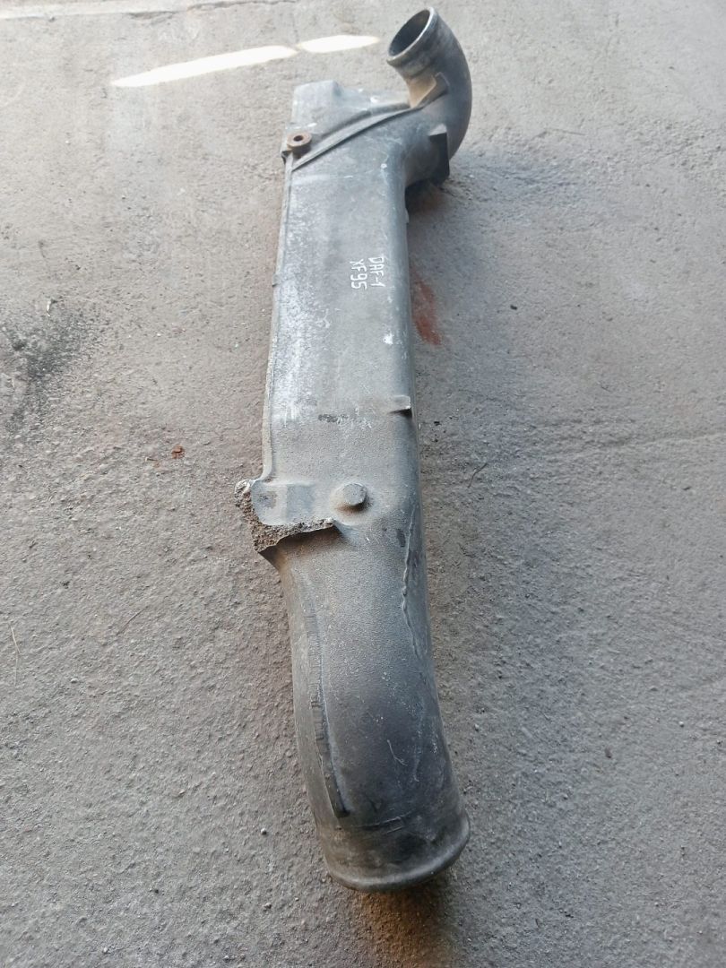 патрубок (трубопровод, шланг) DAF XF 95 1 поколение (2002 - 2006), 1425173 - фото №1