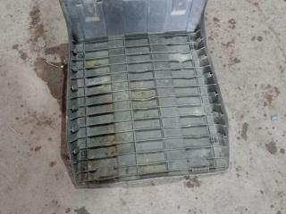 крышка аккумулятора IVECO