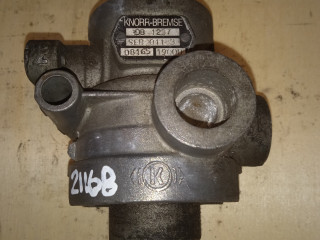 кран главный тормозной Renault Magnum 1 поколение (1990 - 1997), DB1237